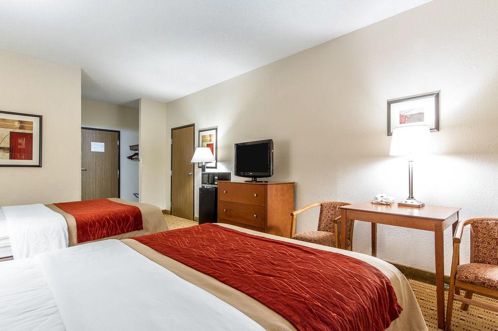 Quality Inn & Suites Eau Claire Exterior foto