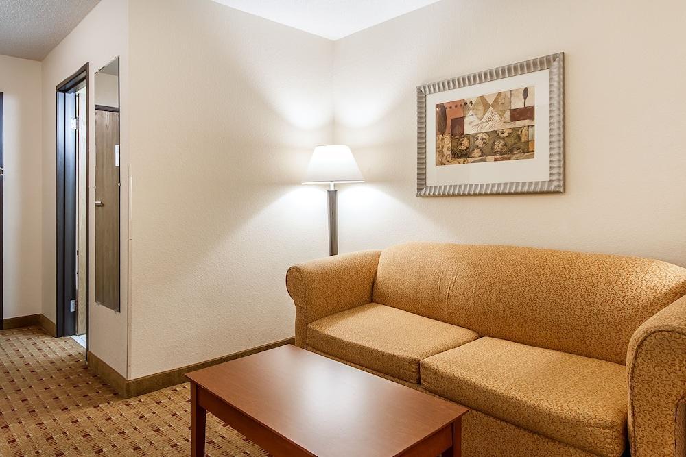 Quality Inn & Suites Eau Claire Exterior foto