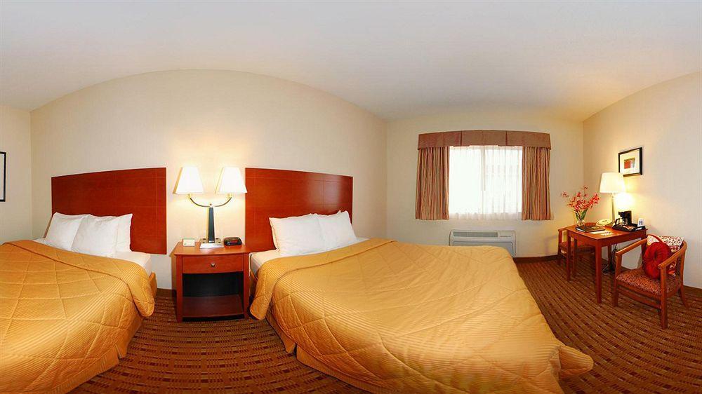 Quality Inn & Suites Eau Claire Exterior foto